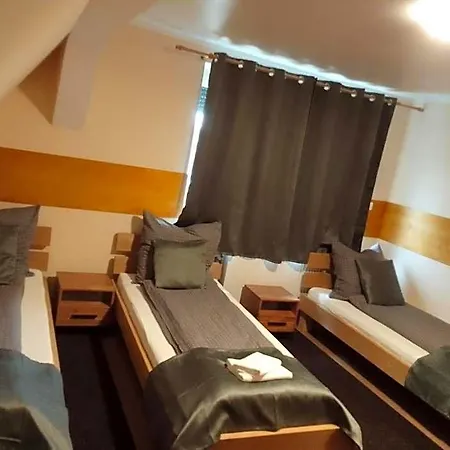 Hotel Schlafhuette Kaltenkirchen